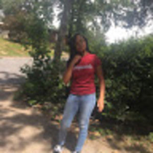 Meet your Posher, Crislyn